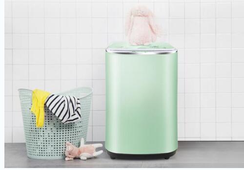适合新生代妈妈的主流群体 3公斤全自动母婴迷你波轮洗衣机推荐
